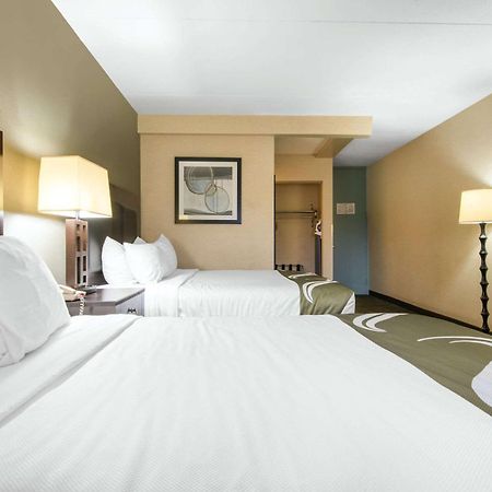 Quality Inn & Suites Charleston - Civic Center Eksteriør bilde