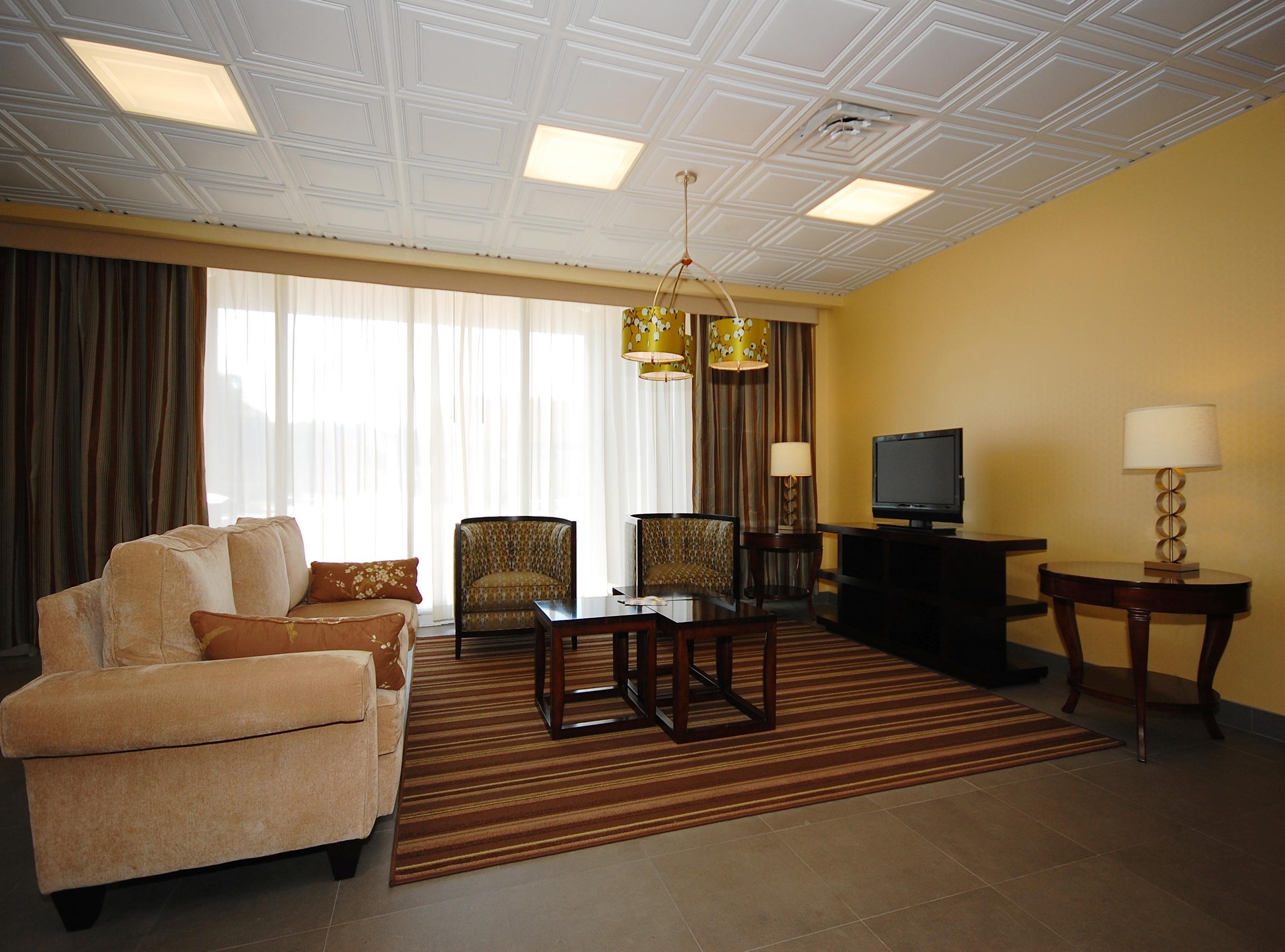 Quality Inn & Suites Charleston - Civic Center Rom bilde
