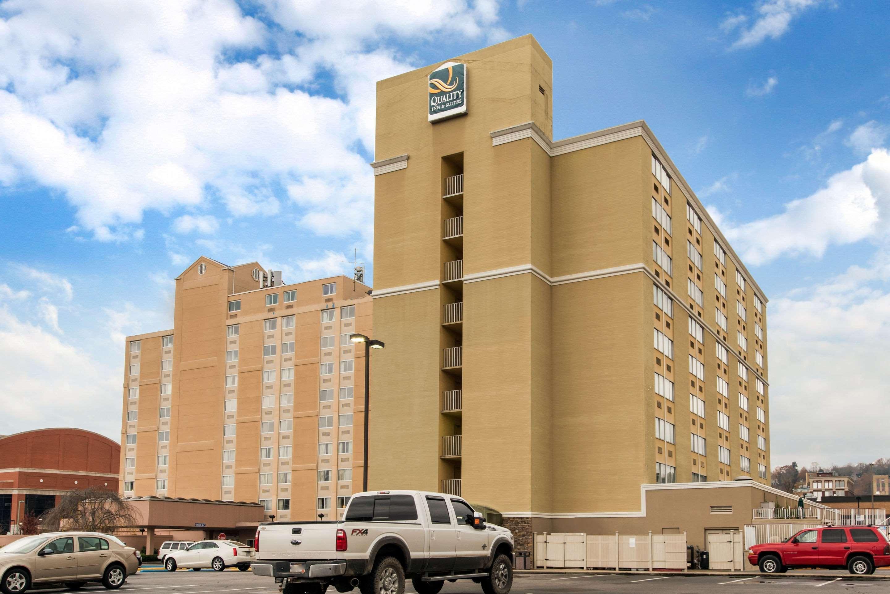 Quality Inn & Suites Charleston - Civic Center Eksteriør bilde
