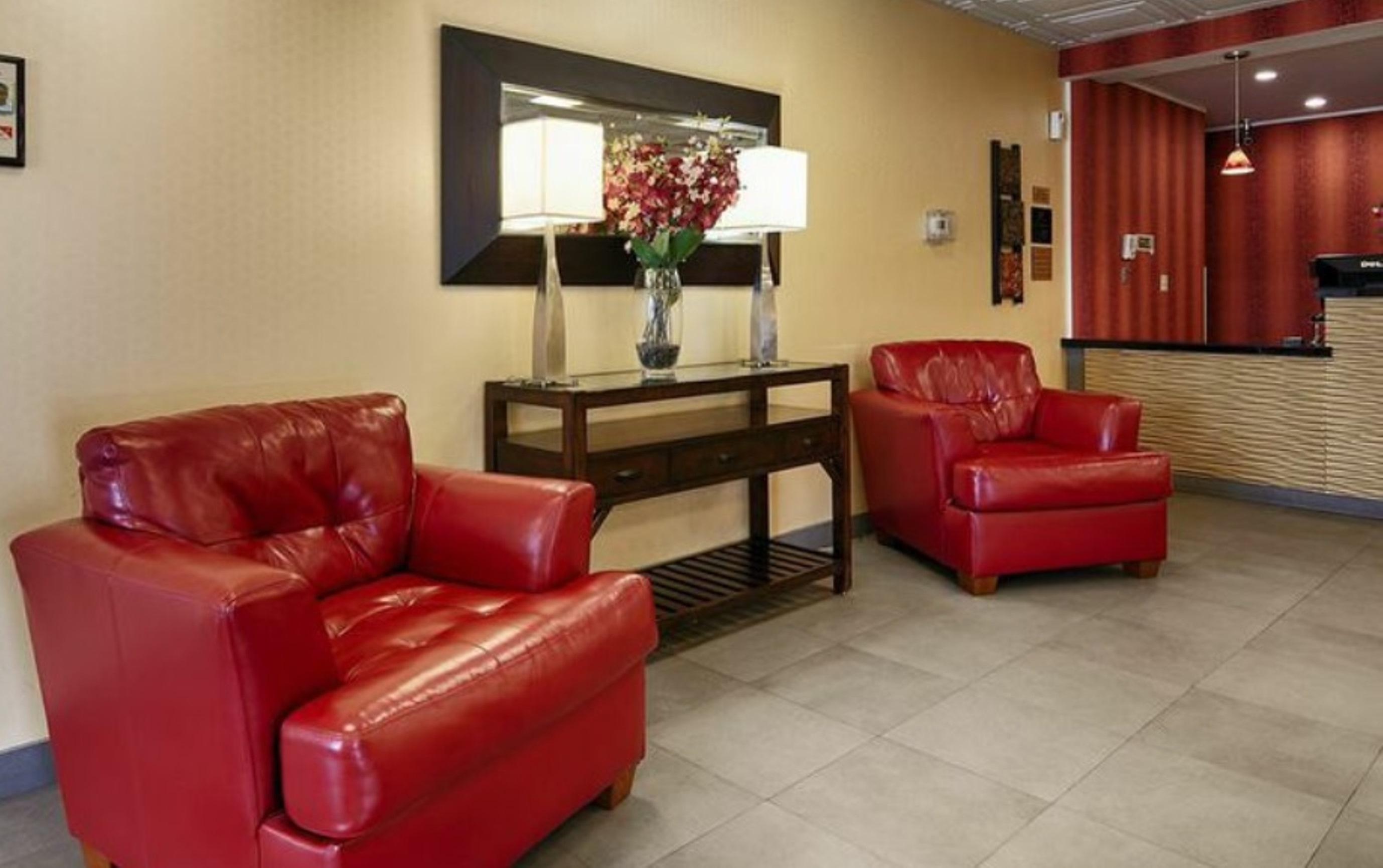 Quality Inn & Suites Charleston - Civic Center Eksteriør bilde