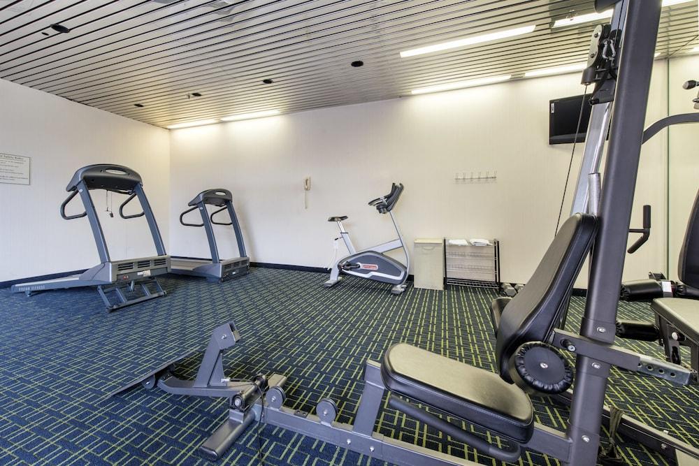 Quality Inn & Suites Charleston - Civic Center Eksteriør bilde
