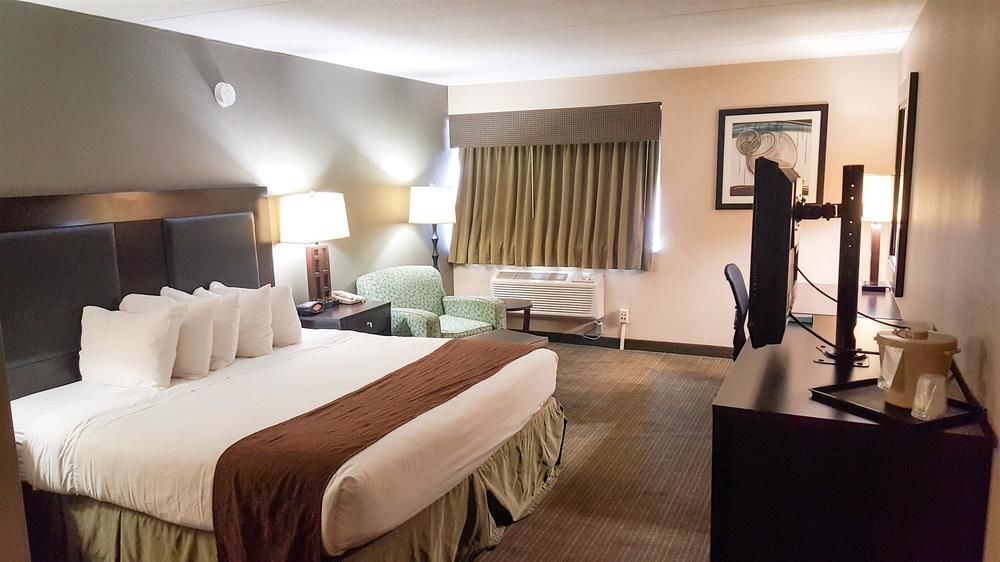 Quality Inn & Suites Charleston - Civic Center Eksteriør bilde